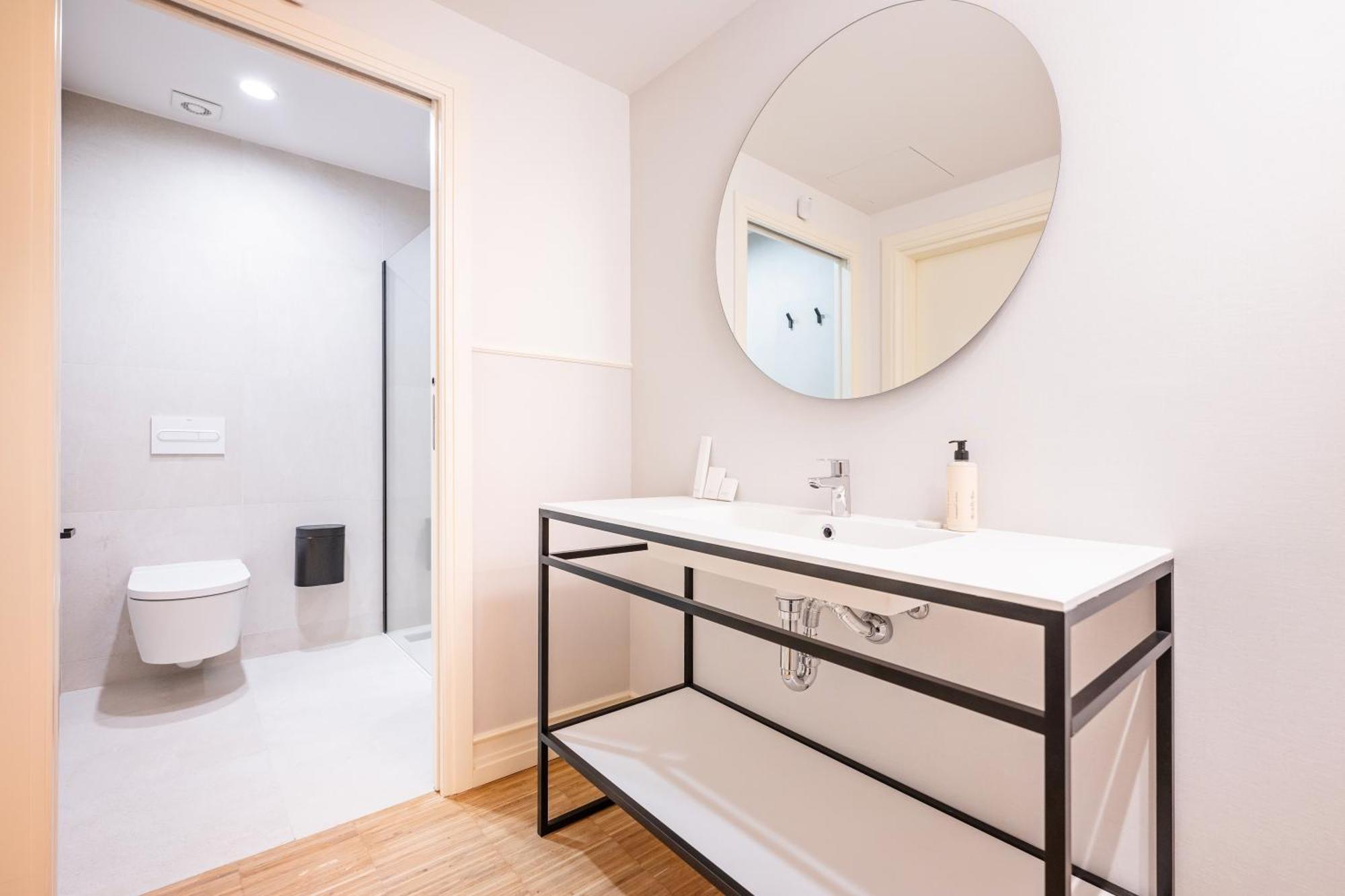Sweett - Gran Via Apartment Barcelona Room photo